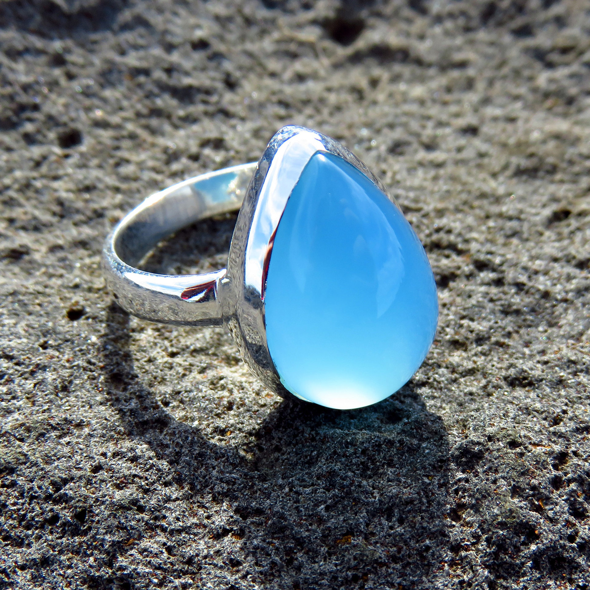 Embellished London Blue Teardrop Ring – Nicola Bathie